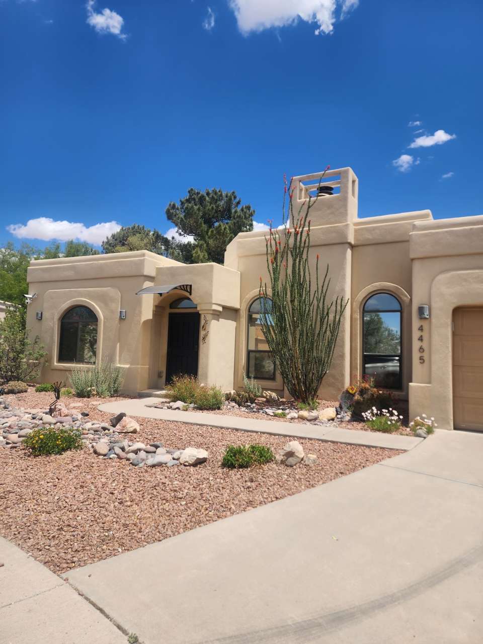 4465 Vista De Luz Court