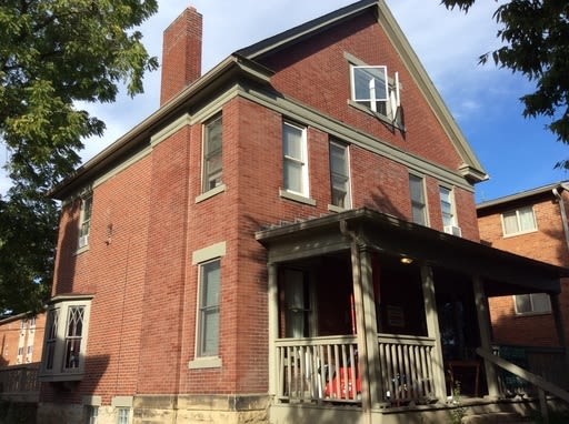 6 Bedroom 3 full bath House