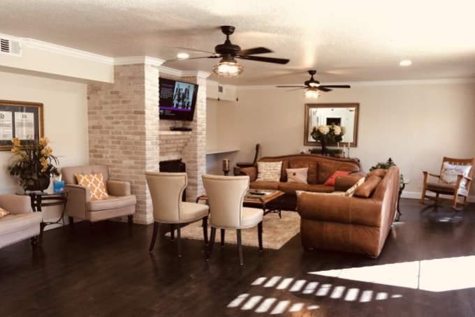 2650 Thousand Oaks Dr, #2213