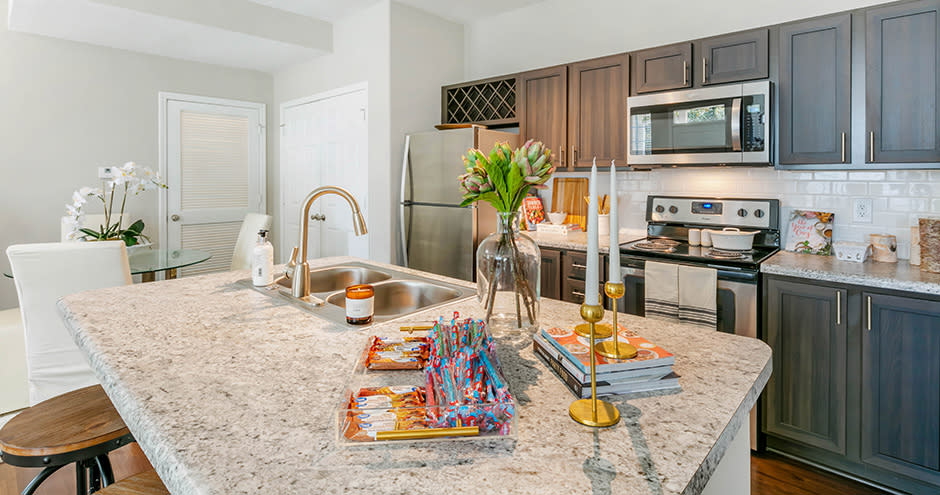 The Outlook at Greystone