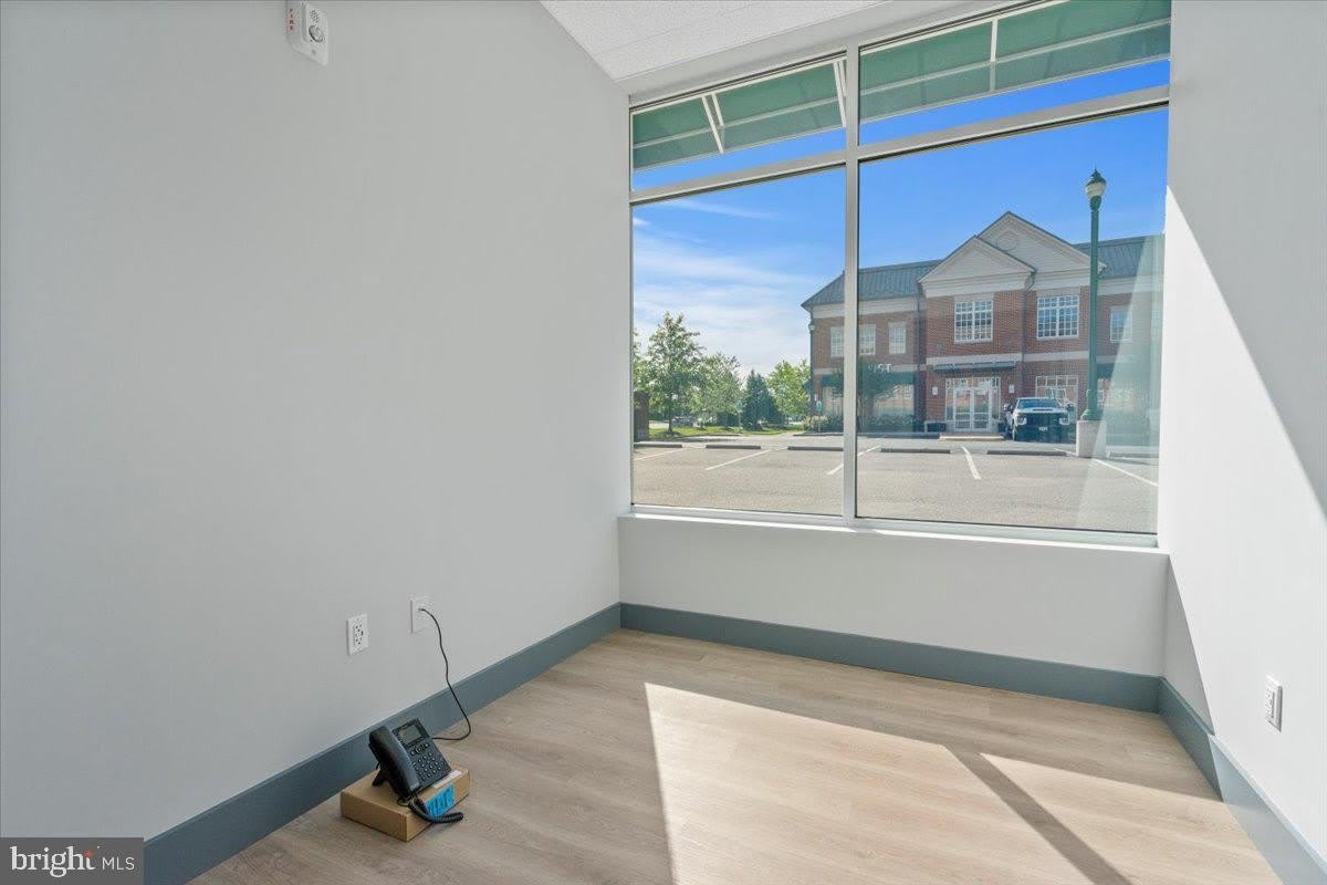 4565 DAISY REID Avenue unit: 1