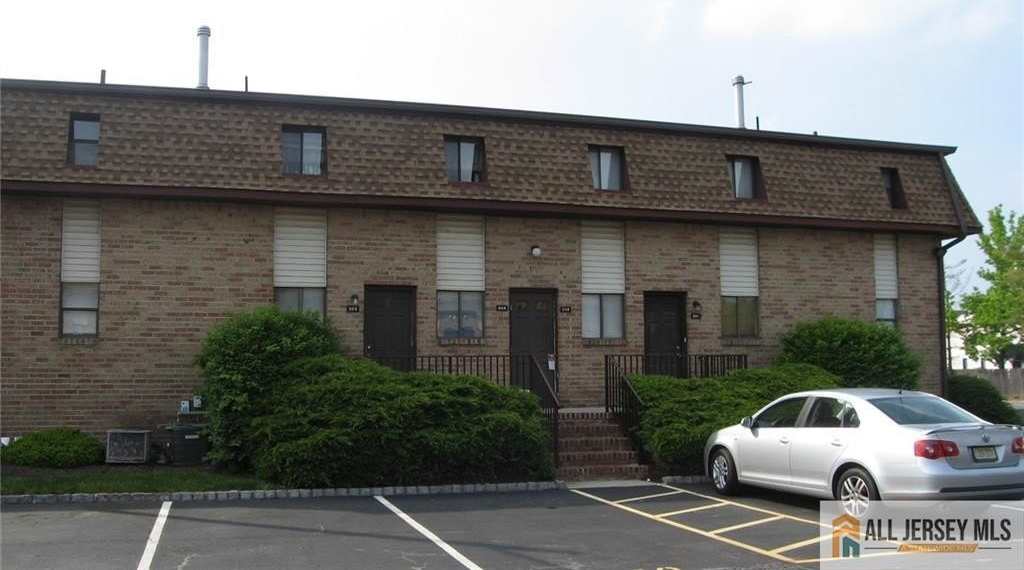 503 N Oaks Boulevard