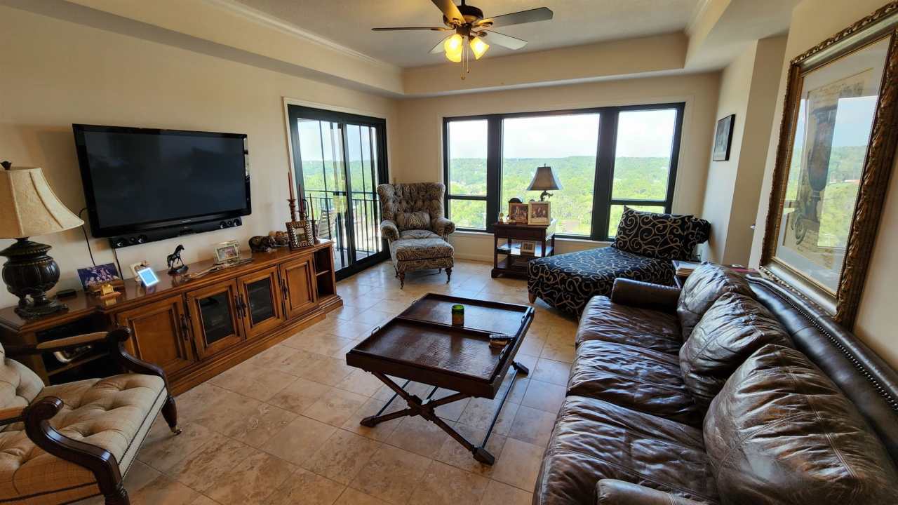 121 N Monroe Street #1208