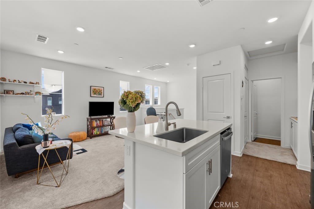 Paseos at Ontario I & II