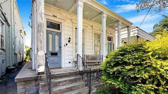 329 BELLEVILLE Street