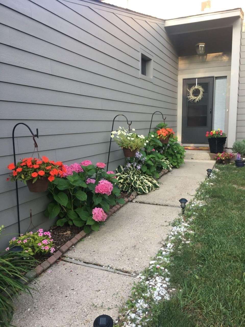 795 Watersedge Drive