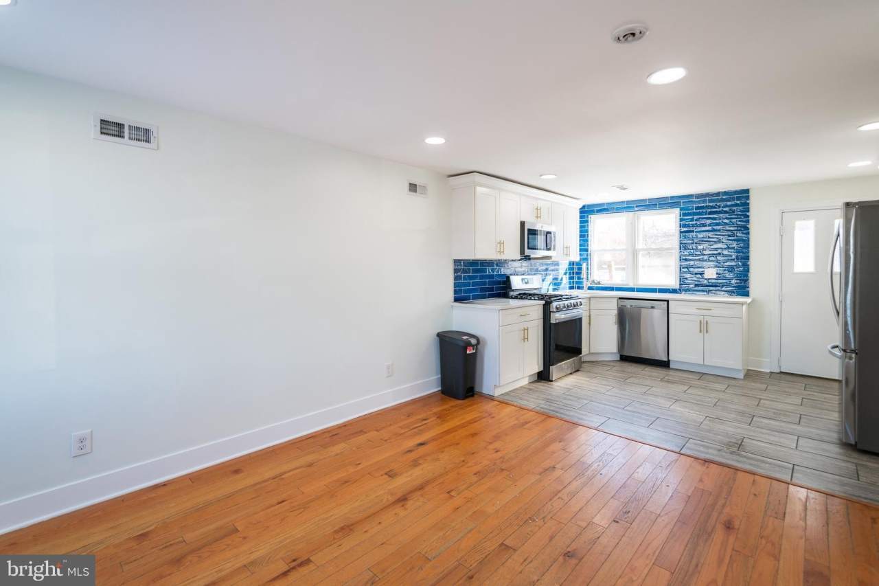 3711 RICHMOND STREET