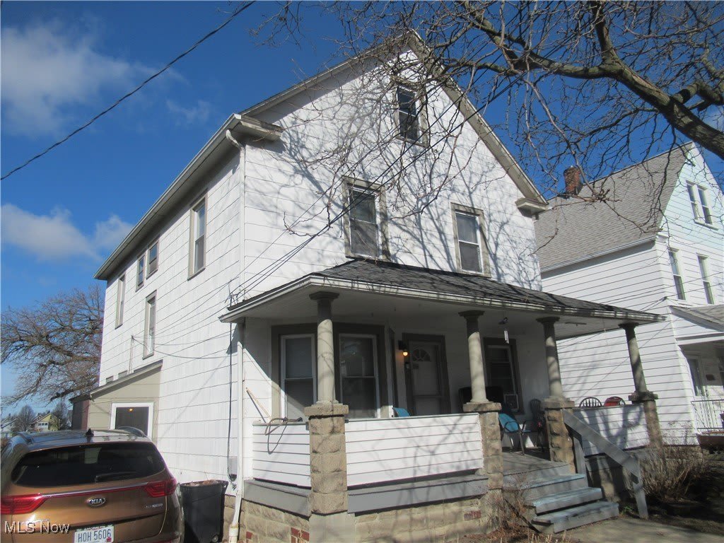 2080 Halstead Avenue