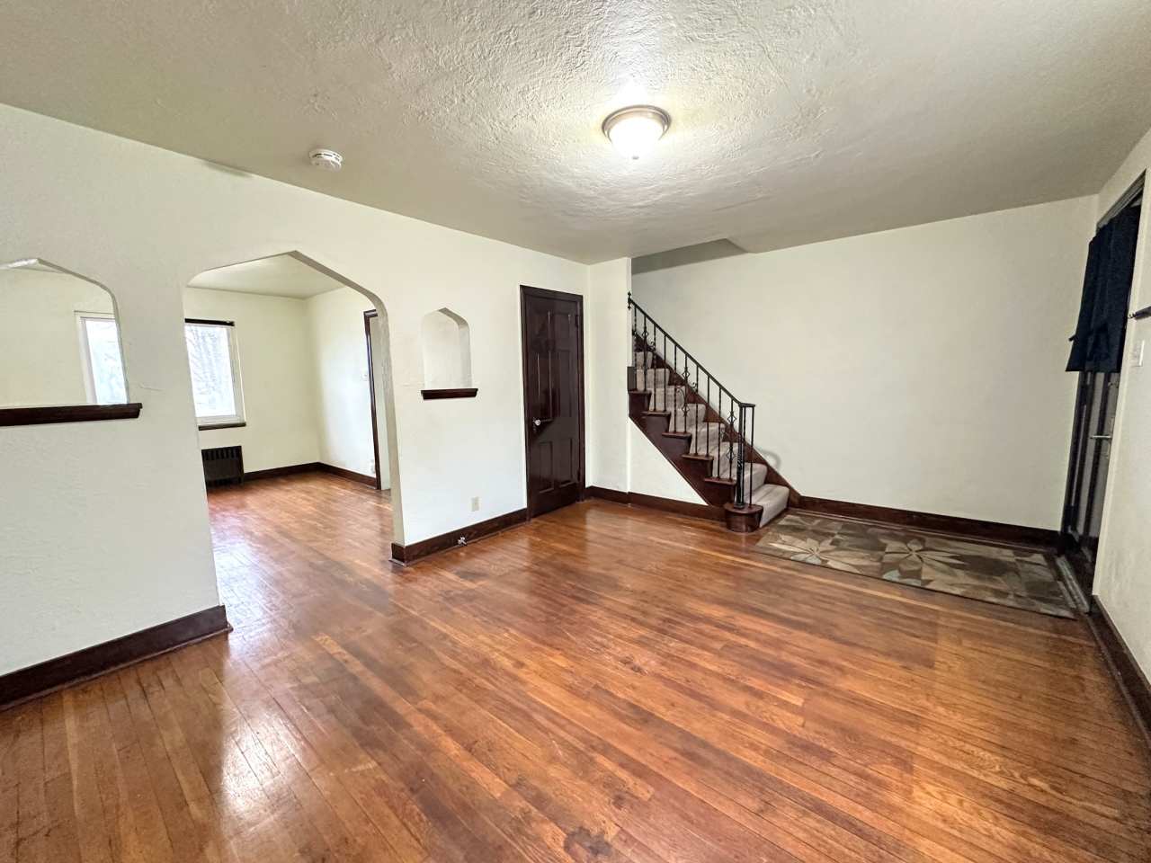 246 East Meyers Street