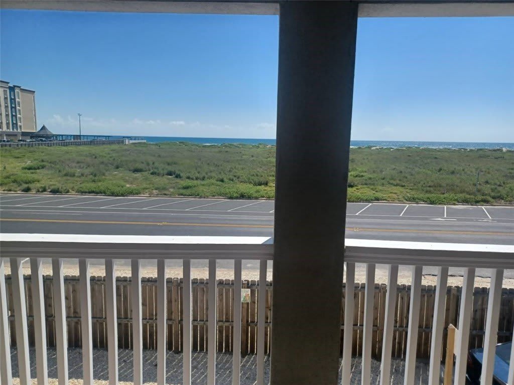 15217 Windward Drive unit: 302