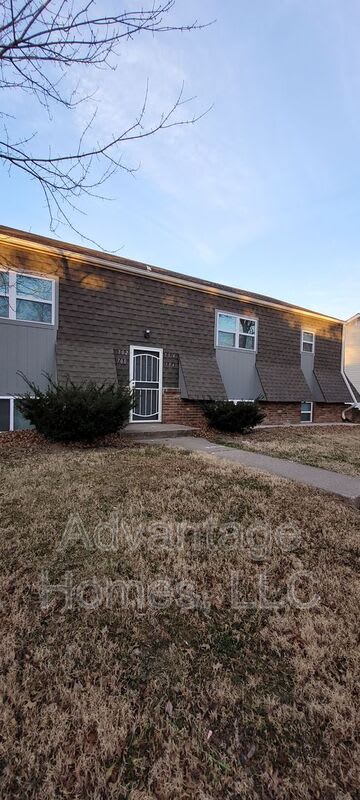 704 N 70th St
