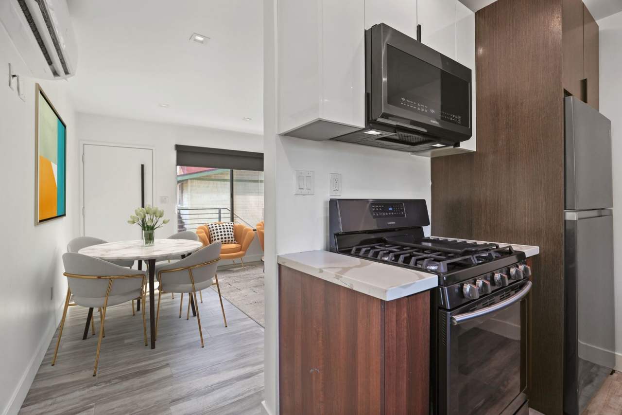 2814 Sichel Street Apartments