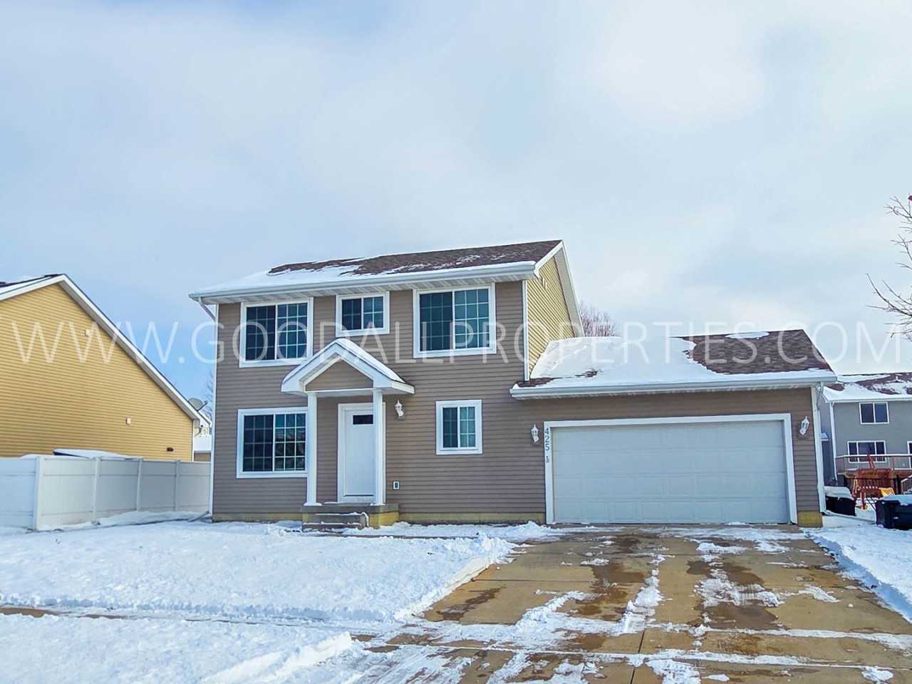 Fully remodeled 3 bedroom home in Waukee with a Finished Basement.