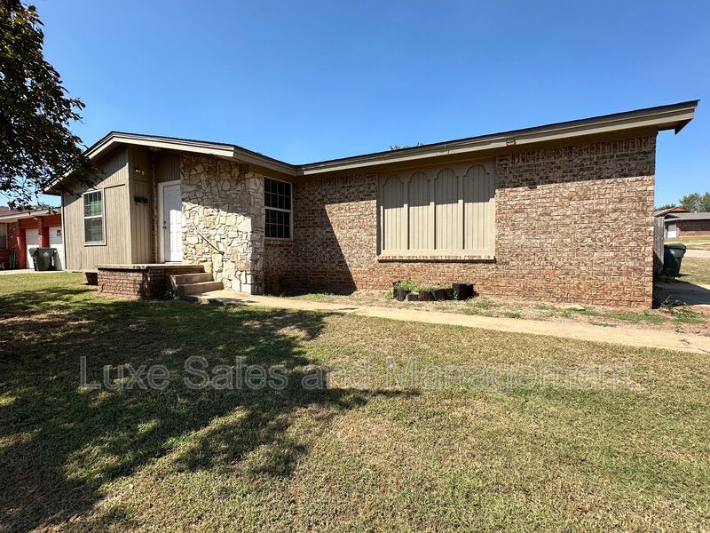 4207 N. Shadybrook Dr