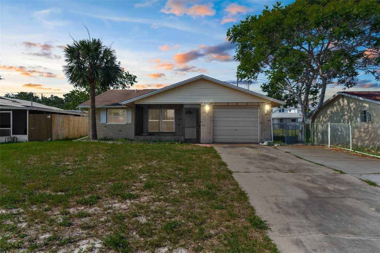 5330 POINSETTIA DRIVE