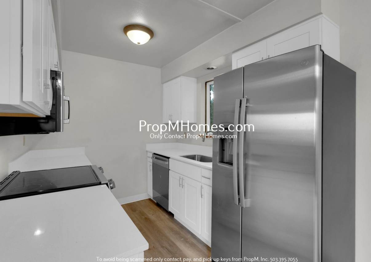 Cozy Two Bedroom Duplex in Oregon City!