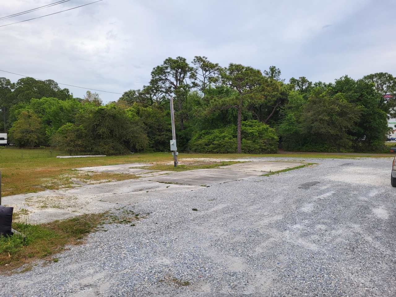 9050-B Navarre Pkwy unit: B