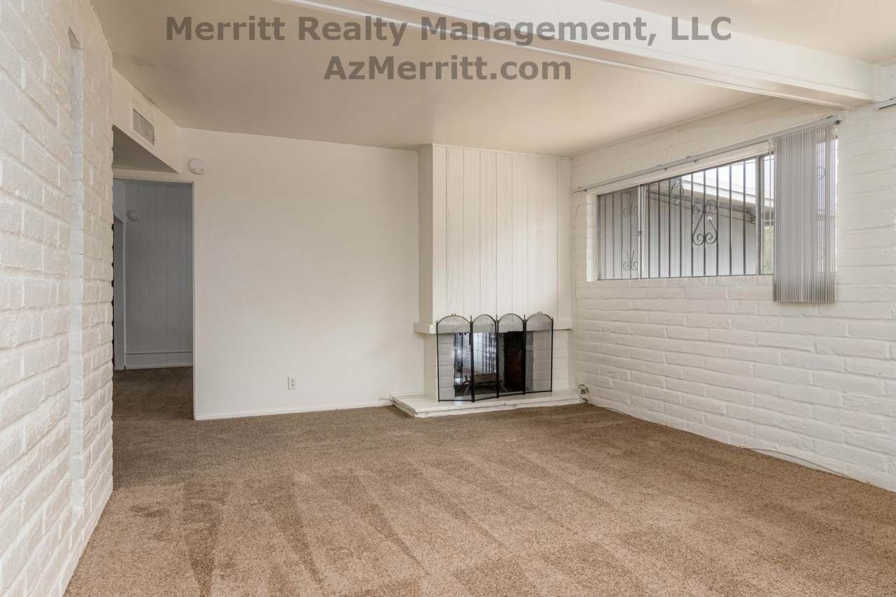 4 Bedroom, 2 bath, 1/2 month free if you move in by 11/30, air conditioned, fenced yard, carport, ready to move in