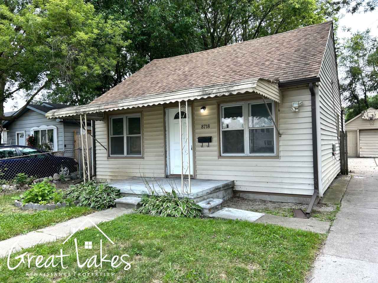 Charming 2 Bedroom 1 Bathroom now available for rent