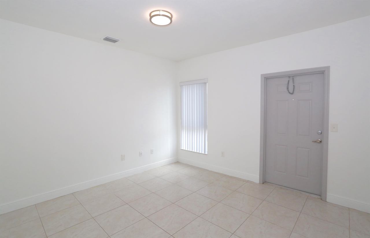 6151 Northwest 182nd Lane #301