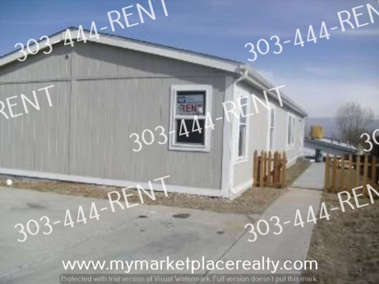 Spacious 3 Bedrooms and 2 bathroom home!!!