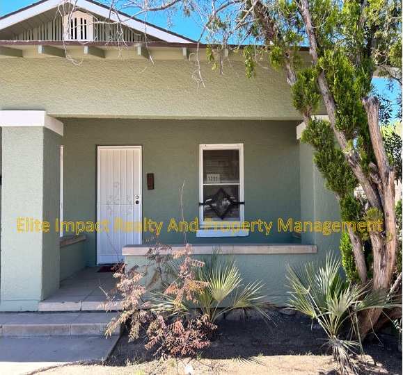 1303 North Park Avenue