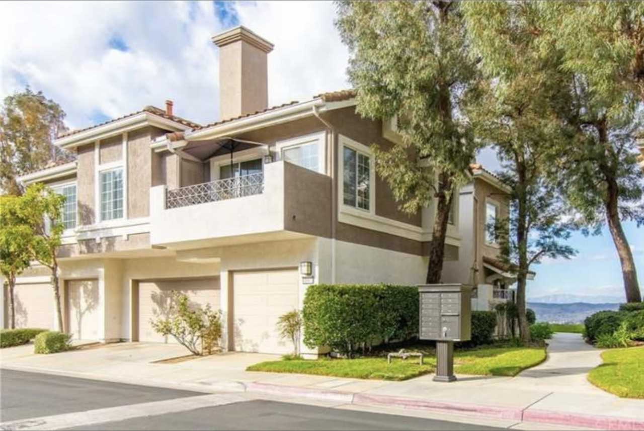 8065 East Sandstone Drive