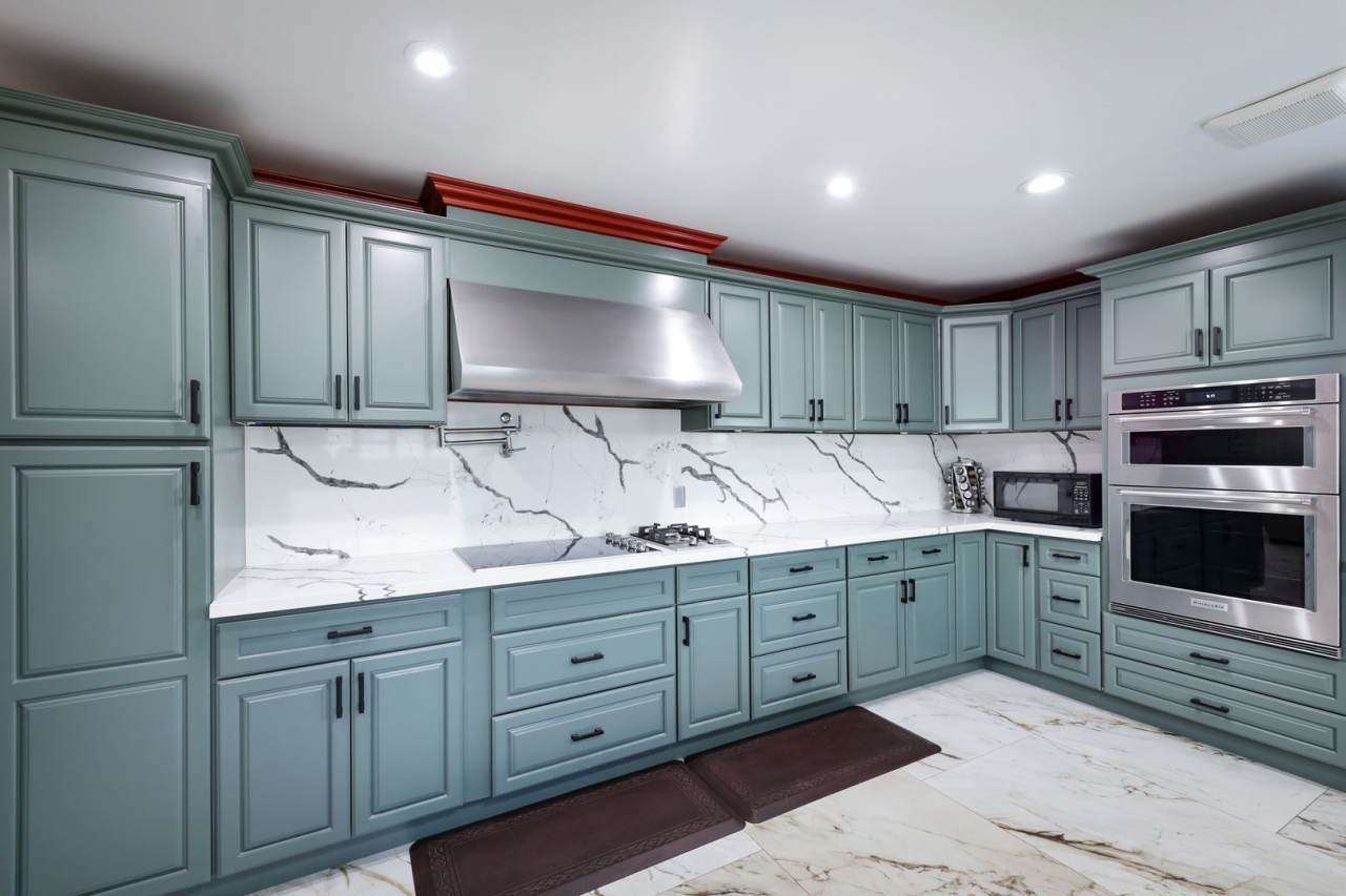 FOR RENT Fully Remodeled 4 Bed / 3 Bath Home on 2.4 Acres Modern Upgrades  Open Land