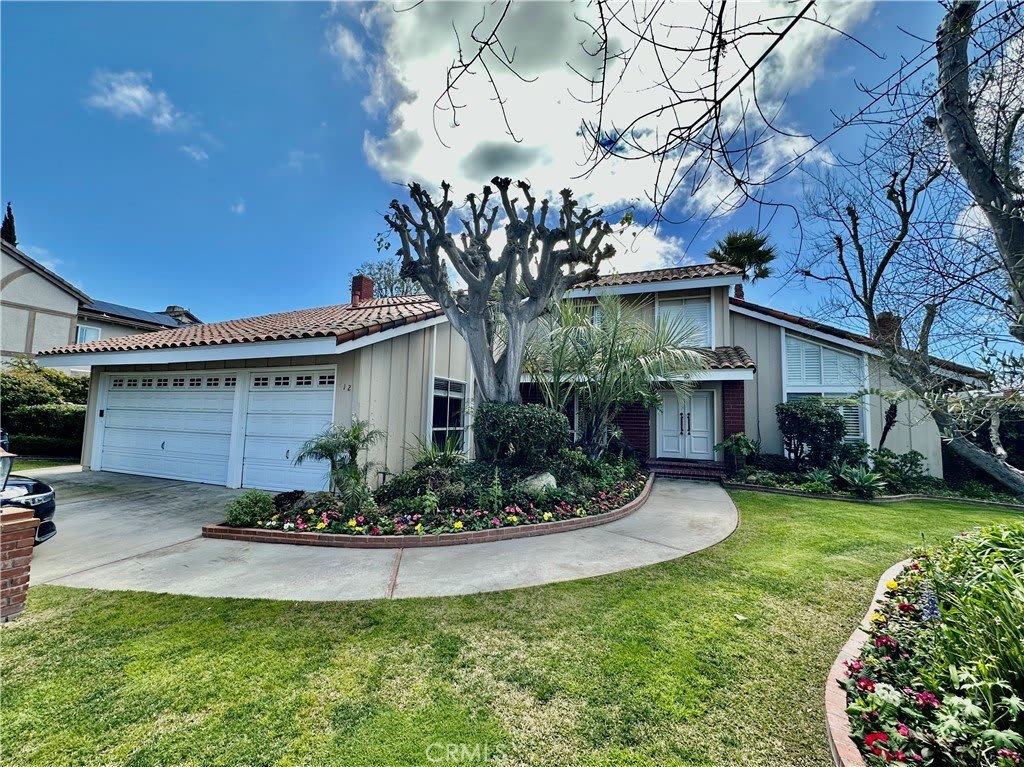 12 Country Meadow Road