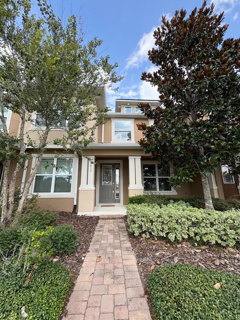 Gorgeous Lake View 3 BR 2.5 bath Luxury Townhome in Windermere Trails – Highly Upgraded and close to everything