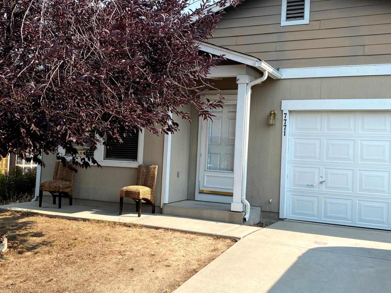 3 bedroom house located in the North Valleys