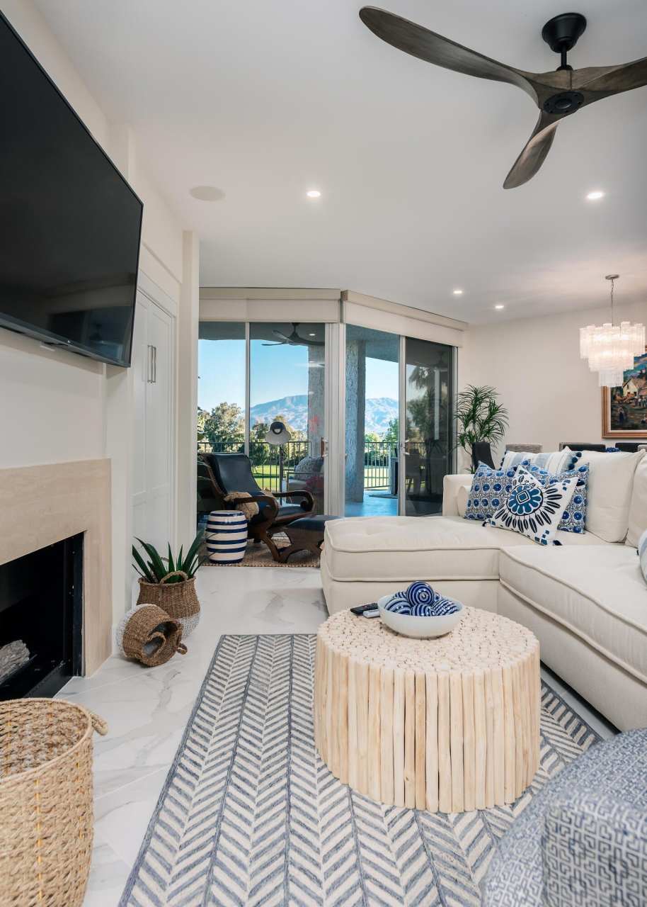 900 Island Drive unit: 405