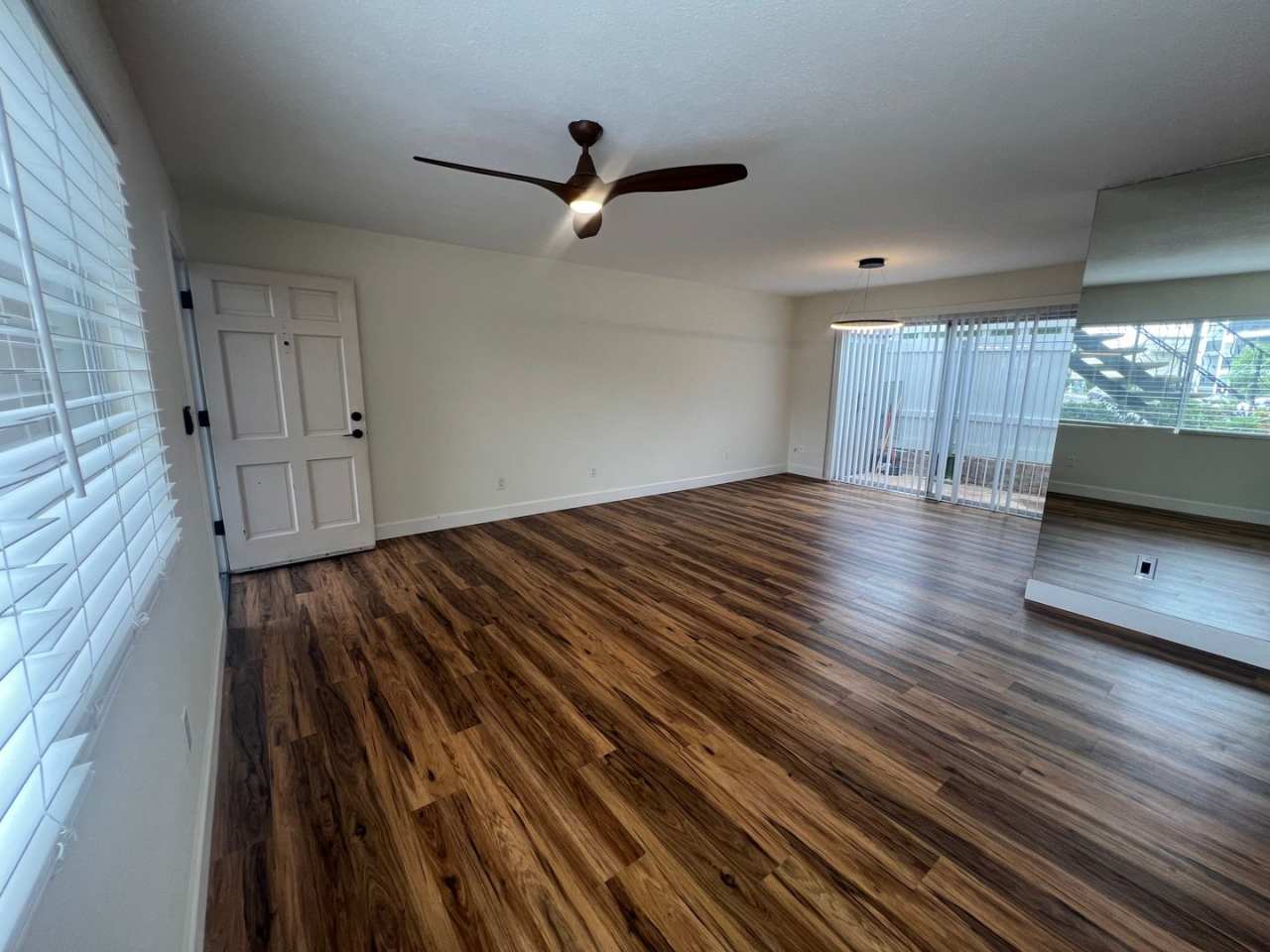 TWO PARKING SPACES INCLUDED! In Unit Washer  Dryer! Large Private Patio for Bikes, Boards and Bbq's!