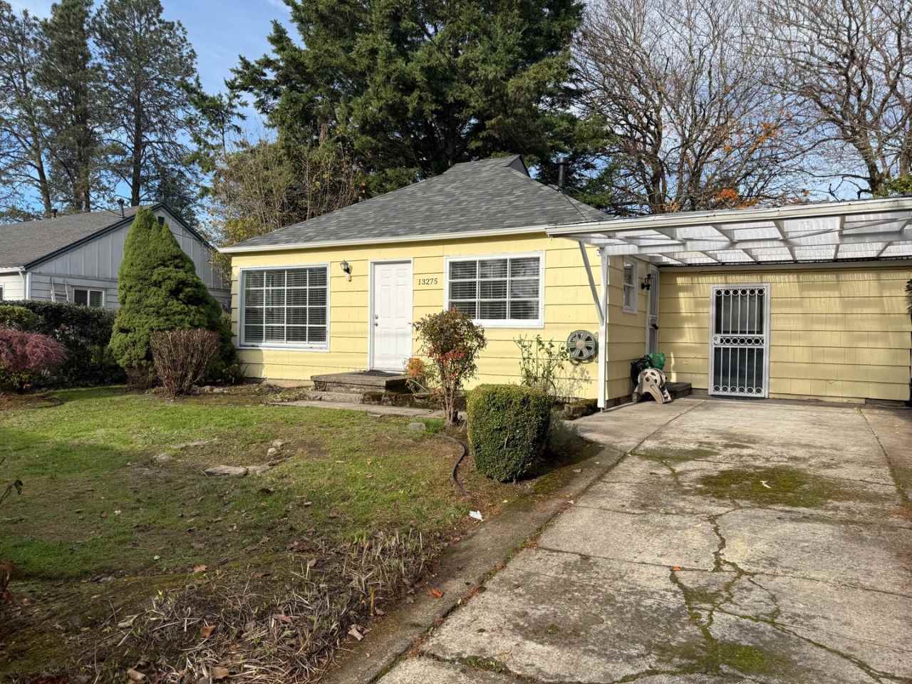 Wonderful Cottage 3 Blocks from Beaverton HS and downtown Beaverton