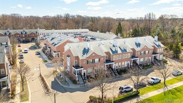 16822 Farmington Road