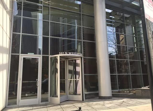 201 N Westshore Dr Apt 2005