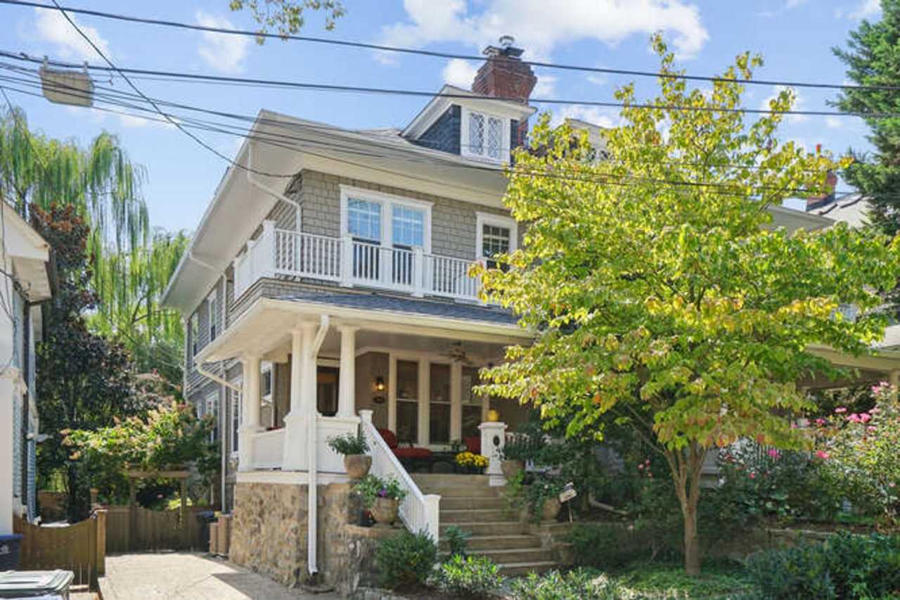 Cleveland Park 5 Bedroom, 3.5 Bath