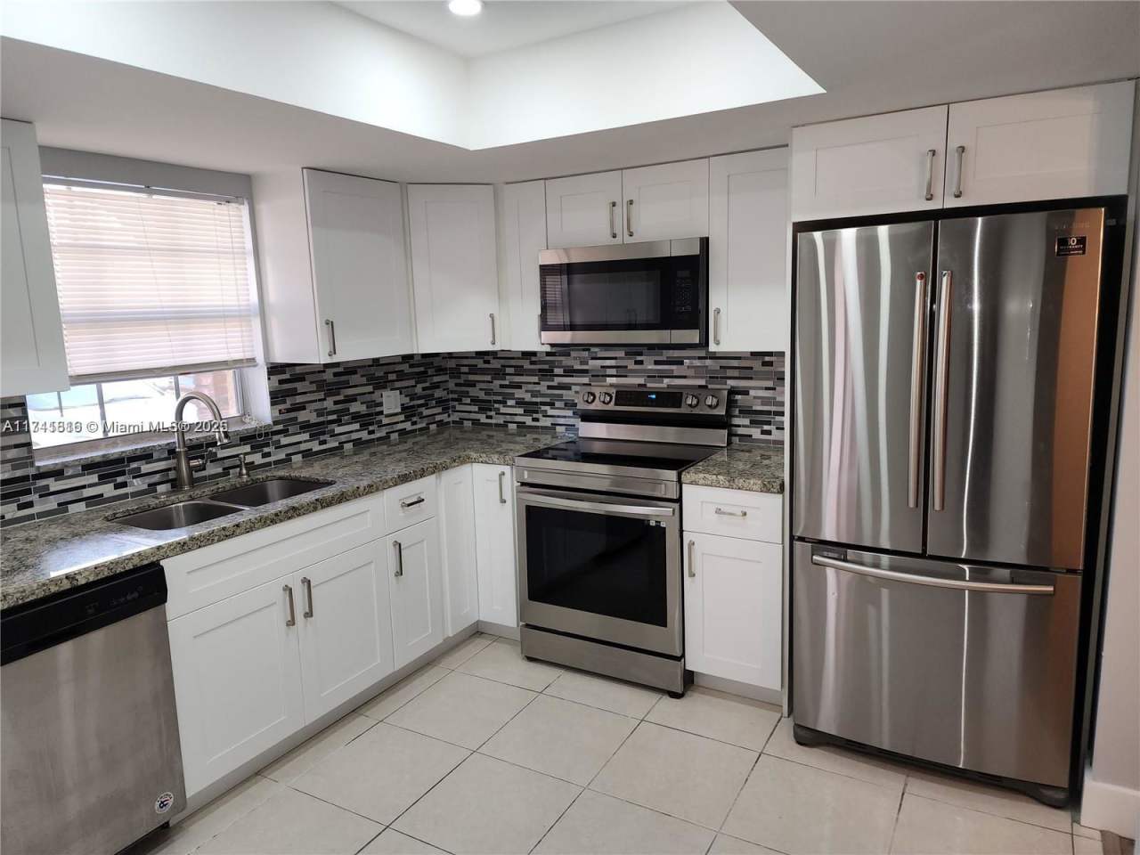 3050 Riverside Drive