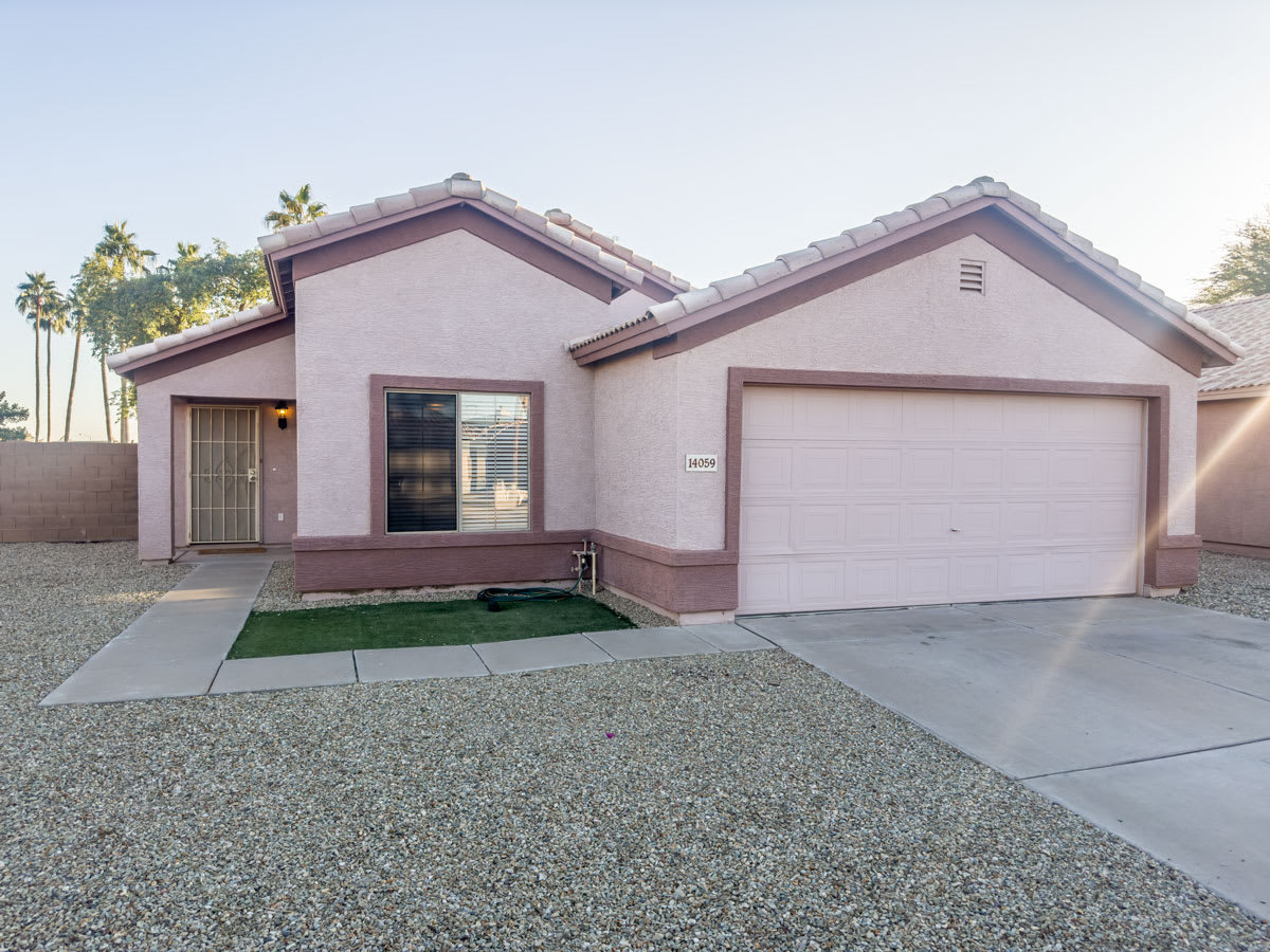 14059 W Two Guns Trl