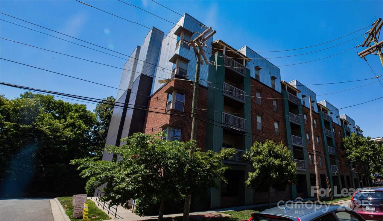 630 Calvert Street unit: 207