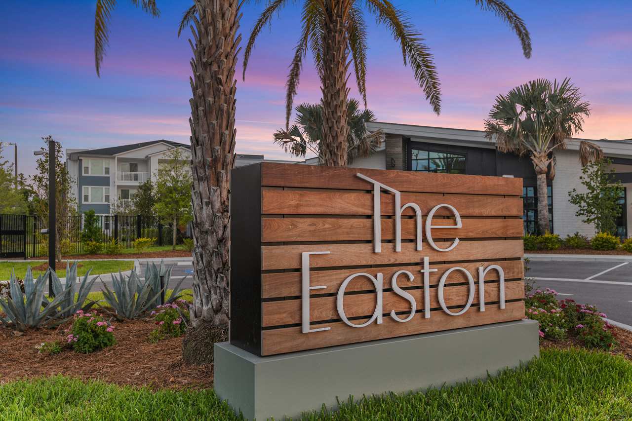 The Easton Riverview Apartments
