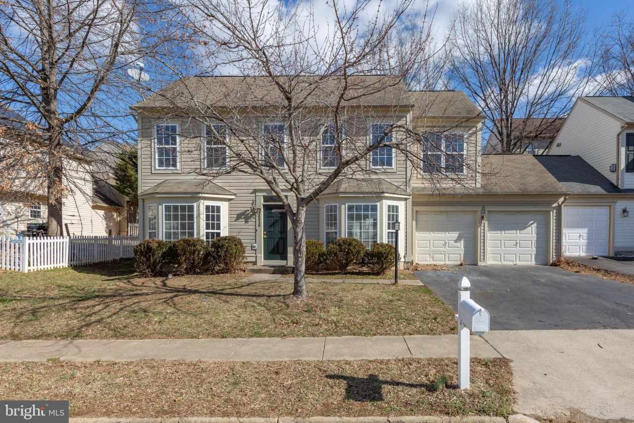 16910 DOVETAIL COURT