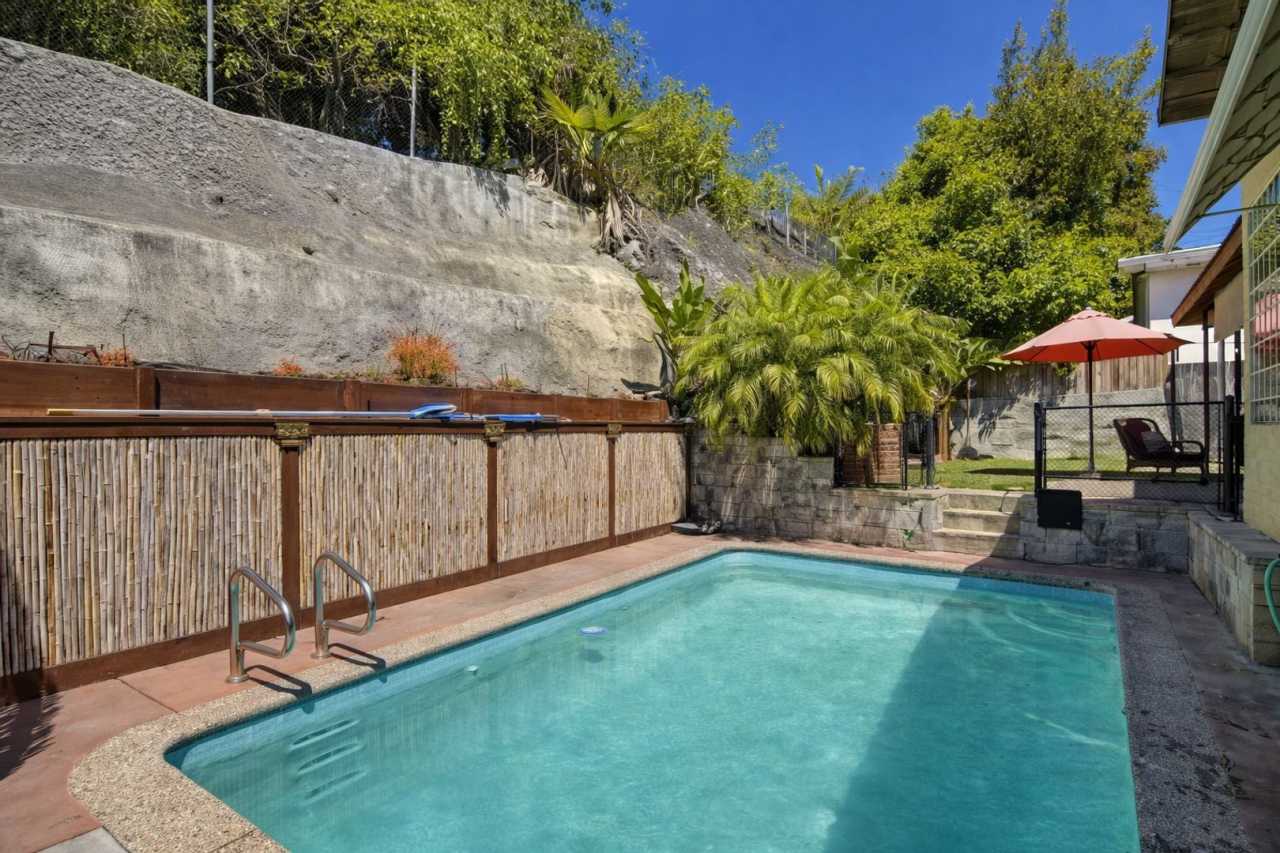 Spacious 3 Bed 2 Bath POOL HOUSE!! Right next to SDSU