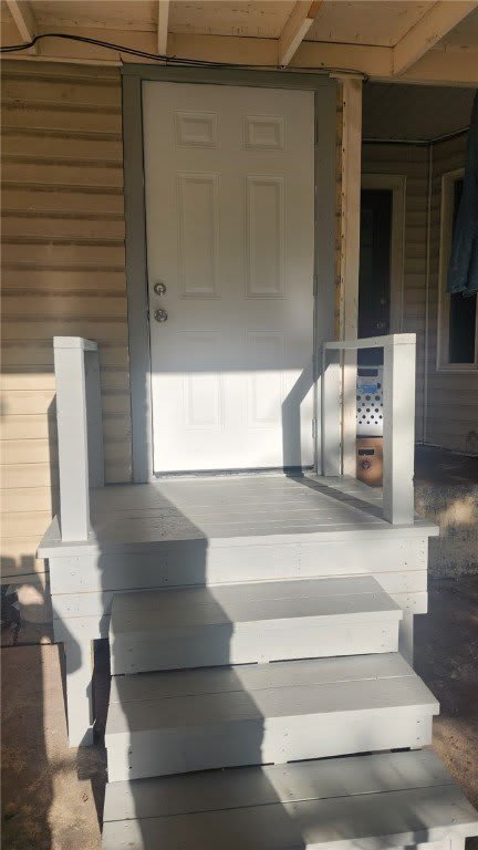 1733 Yale Street unit: 3