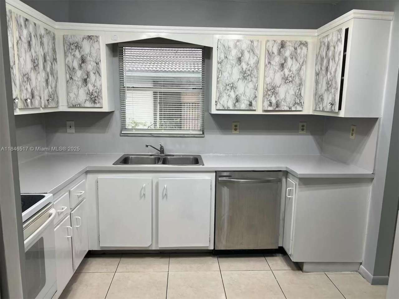 3100 Coral Springs Dr