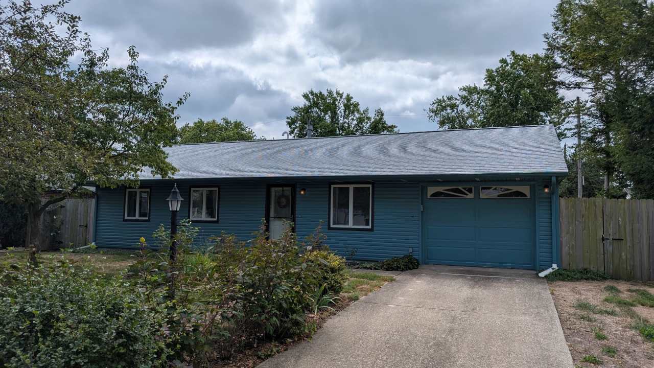 Three-Bedroom Home With Spacious Yard