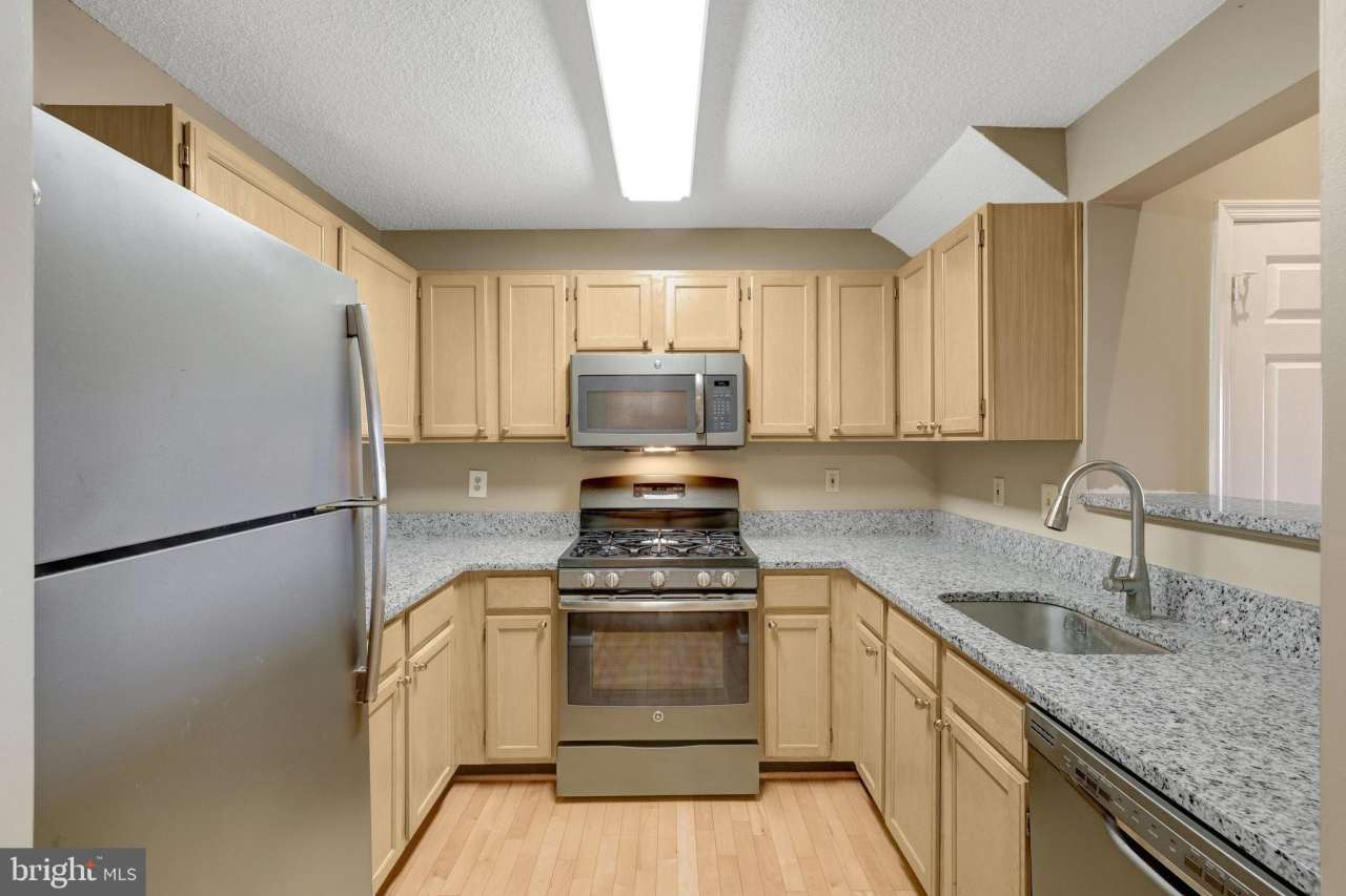 12020 TALIESIN Place unit: 31