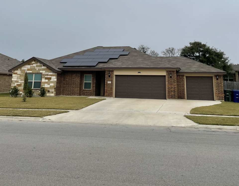 1713 Risen Star Lane