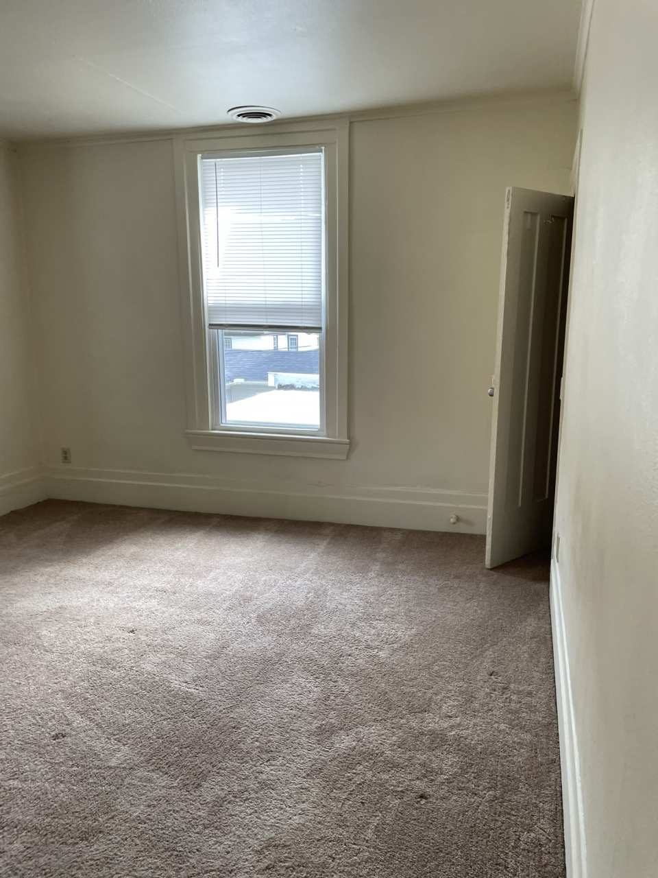 312 West Louis Glick Highway - Upper Unit