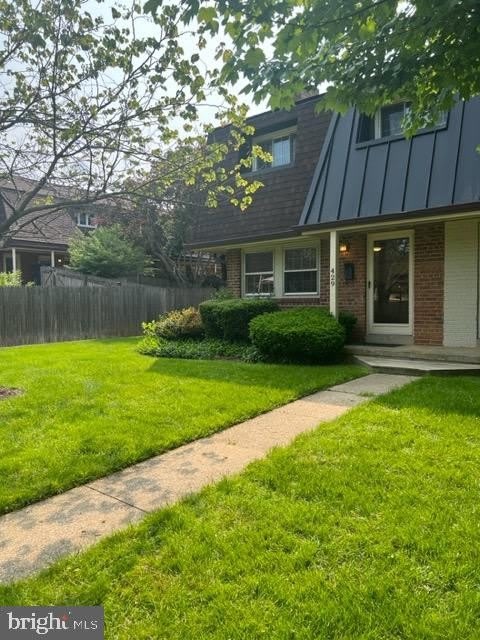 429 HAMPTON Court unit: 138